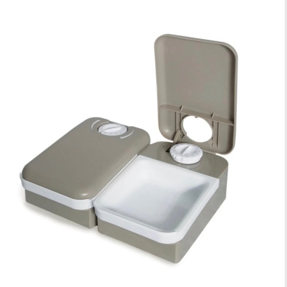 PetSafe Other - 🎉HP🎉 PetSafe Automatic 2 Meal Pet Feeder